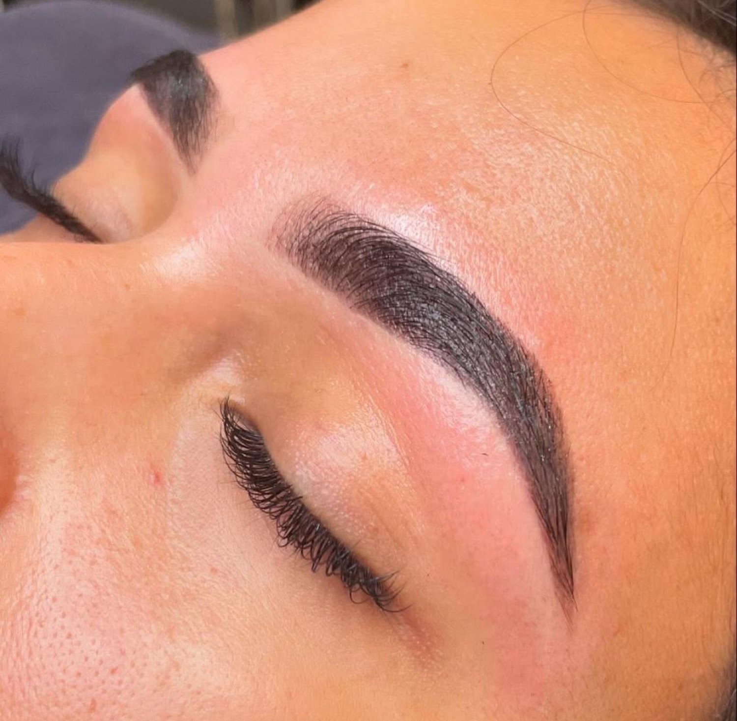 Wenkbrauwbehandeling resultaat bij Beauté Atelier Alkmaar
